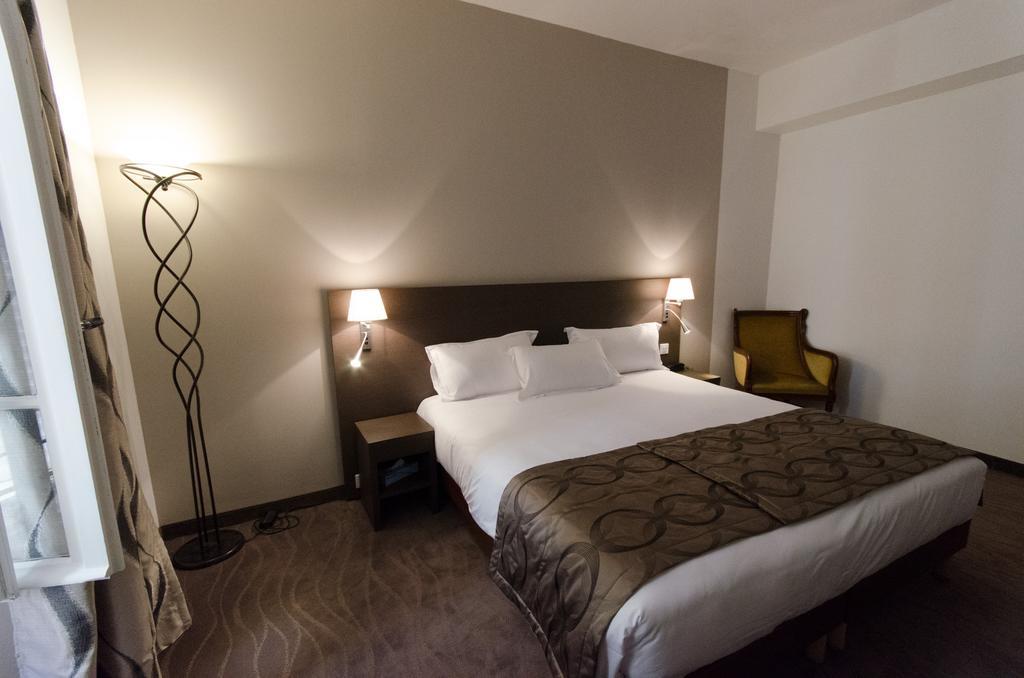 Hotel Carolina Cannes Pokoj fotografie